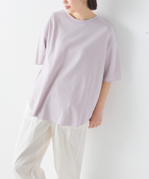 OMNES(オムネス)の「リブ裾ラウンドプルオーバー半袖(Tシャツ/カットソー・レディース・アイボリー/ブラック/ホワイト系その他/ラベンダー・FREE)」の1枚目の写真