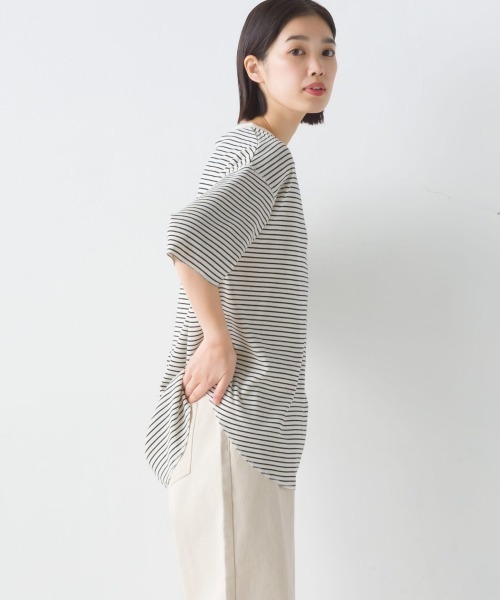 OMNES(オムネス)の「リブ裾ラウンドプルオーバー半袖(Tシャツ/カットソー・レディース・アイボリー/ブラック/ホワイト系その他/ラベンダー・FREE)」の11枚目の写真