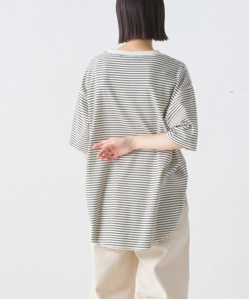 OMNES(オムネス)の「リブ裾ラウンドプルオーバー半袖(Tシャツ/カットソー・レディース・アイボリー/ブラック/ホワイト系その他/ラベンダー・FREE)」の12枚目の写真