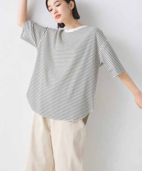 OMNES(オムネス)の「リブ裾ラウンドプルオーバー半袖(Tシャツ/カットソー・レディース・アイボリー/ブラック/ホワイト系その他/ラベンダー・FREE)」の14枚目の写真