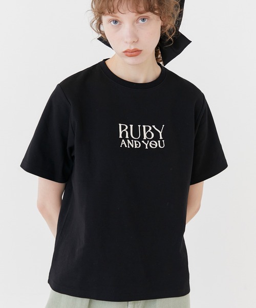 RUBY AND YOU（ルビーアンドユー）の「RUBYロゴエンブロイダリーTシャツ（Tシャツ/カットソー・レディース・ナチュラル/ブラック/アイボリー・FREE）」の3枚目の写真