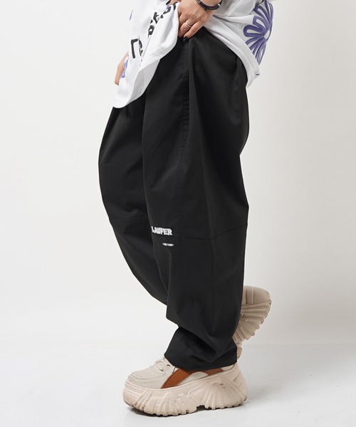 Laufer（ロイファー）の「【Laufer】ナチュラルストレッチ バルーンパンツ / Natural stretch balloon pants（その他パンツ・メンズ・ブラック/オフホワイト/ブラウン/グリーン・M/L）」の2枚目の写真