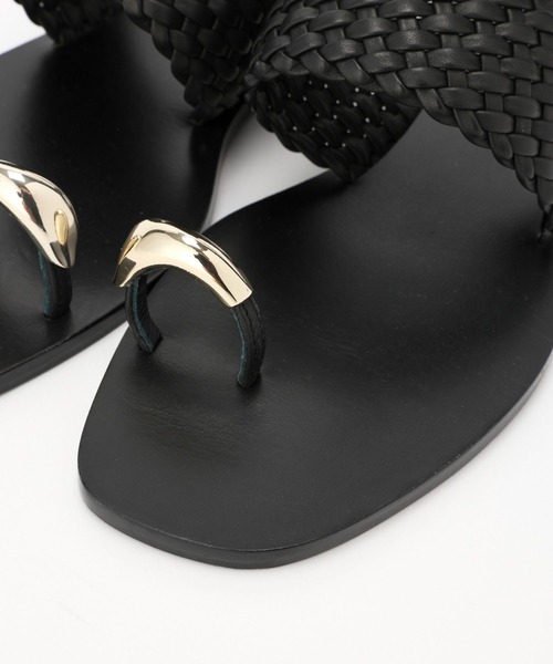 BARNYARDSTORM（バンヤードストーム）の「BARNYARDSTORM / トング編み込みサンダル（サンダル・レディース・オフホワイト/ブラック・36/38/37）」の8枚目の写真