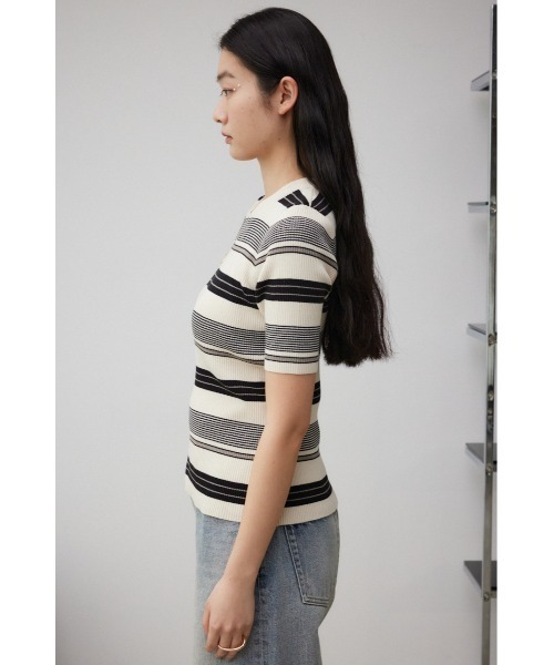 AZUL by moussy(アズールバイマウジー)の「ハーフスリーブクルーネックトップス(Tシャツ/カットソー・レディース・グリーン/ホワイト系その他/グレー/オフホワイト/ブラック・SMALL/MEDIUM)」の20枚目の写真