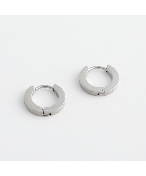 JewCas（ジュアキャス）の「JCQ シンプル セクエア リング　simple ステンレスピアス [JCQ0133]（ピアス（両耳用）・レディース・シルバー・FREE）」の2枚目の写真
