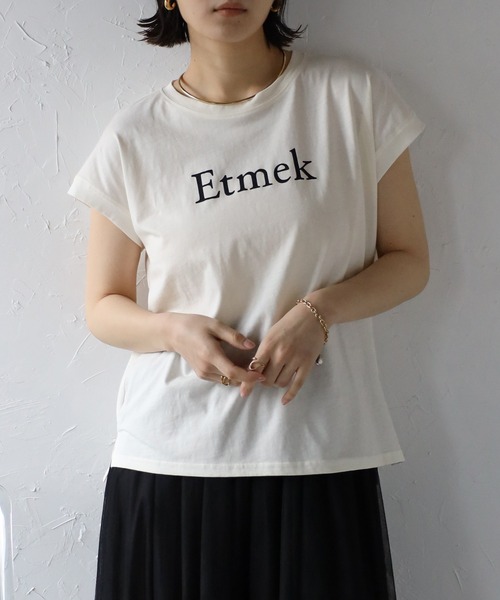 Bonjour Sagan(ボンジュールサガン)の「EtmekロゴTシャツ(Tシャツ/カットソー・レディース・アイボリー/ブラック・FREE)」の8枚目の写真