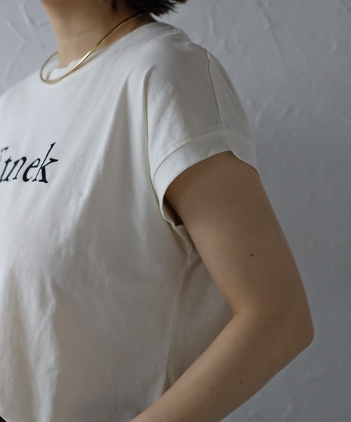 Bonjour Sagan(ボンジュールサガン)の「EtmekロゴTシャツ(Tシャツ/カットソー・レディース・アイボリー/ブラック・FREE)」の12枚目の写真