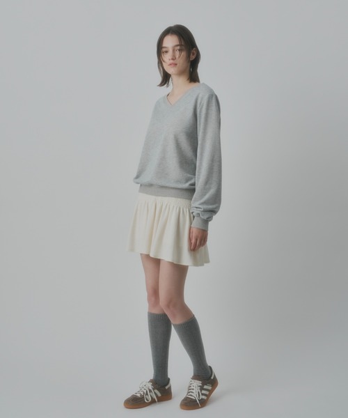 VネックスウェットトップスSANSeLF loose v-neck sweatshirt / ルーズVネックスウェットシャツ