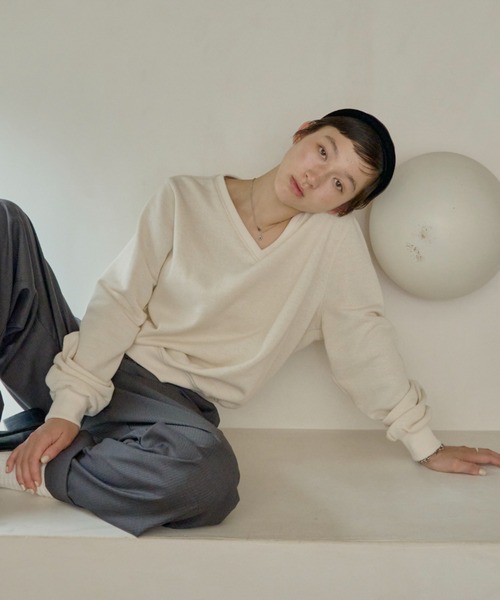 loose v-neck sweatshirt / ルーズVネックスウェットシャツ