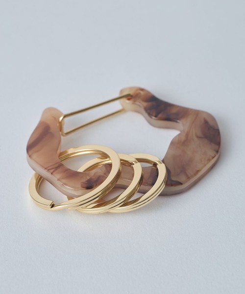 HASHIBAMI（ハシバミ）の「アクリルカラビナキーリング (ブラウン)（キーホルダー・レディース・ブラウン・FREE）」の5枚目の写真