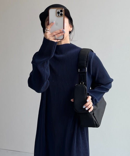 新品　ネイビー　モダンプリーツワンピース　☆プリーツプリーズ では✖️ セール】【セルフカット可能】daily daily super stretch pleats one