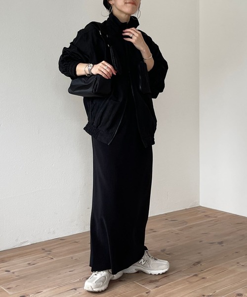 wee9s（ウィークス）の「【セルフカット可能】daily daily super stretch pleats one piece / デイリーデイリースーパーストレッチプリーツワンピース[長袖]（ワンピース・レディース・ブラック/アッシュグレー/ブルー/ネイビー/ブラウン/ボルドー/ダークグリーン/アイボリー/チェリーレッド/ライトブルー・FREE/LONG）」の15枚目の写真