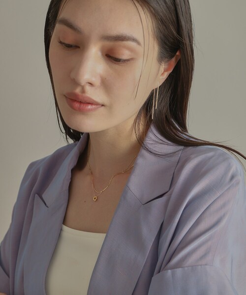 COCOSHNIK(ココシュニック)の「K18ベネチアンフラット前後 ピアス(ピアス(両耳用)・レディース・イエローゴールド・00)」の9枚目の写真