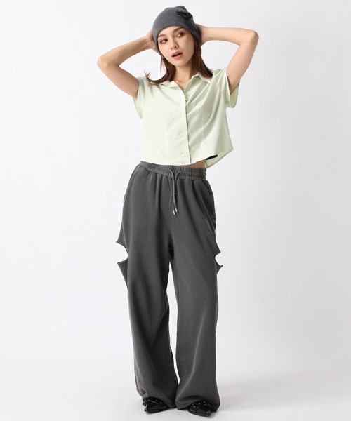 FOREVER 21(フォーエバー トゥエンティーワン)の「【2024SS】ストライプクロップドシャツ(シャツ/ブラウス・レディース・ピンク/グリーン/グレー/ブルー・SMALL/MEDIUM)」の9枚目の写真