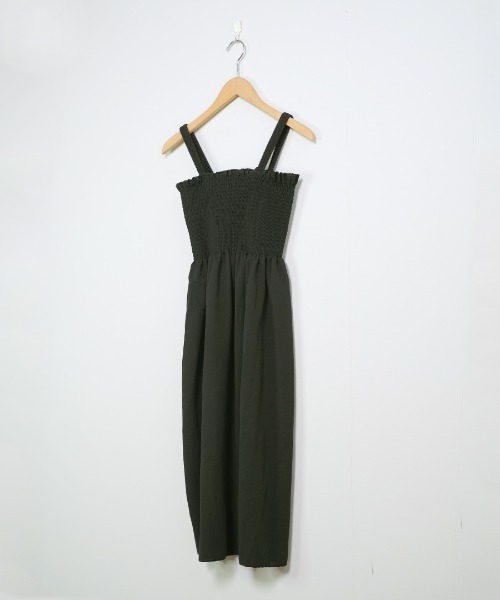 shopnikoniko（ショップニコニコ）の「キャミワンピース ロング フレア フリル シャーリング（ワンピース・レディース・ブラック・フリー）」の11枚目の写真