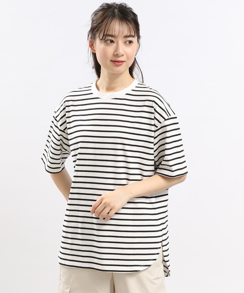 GLOBAL WORK Smile Seed Store(グローバルワーク スマイルシードストア)の「冷感裾ラウンドTシャツ/122032(Tシャツ/カットソー・レディース・グレー系その他/ブラック/ホワイト×ブラック/オフホワイト・X-LARGE/LARGE/MEDIUM/SMALL)」の3枚目の写真