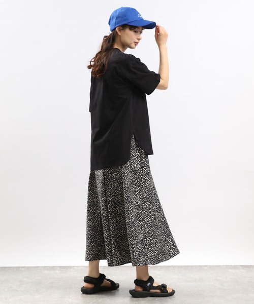 GLOBAL WORK Smile Seed Store(グローバルワーク スマイルシードストア)の「冷感裾ラウンドTシャツ/122032(Tシャツ/カットソー・レディース・グレー系その他/ブラック/ホワイト×ブラック/オフホワイト・X-LARGE/LARGE/MEDIUM/SMALL)」の12枚目の写真