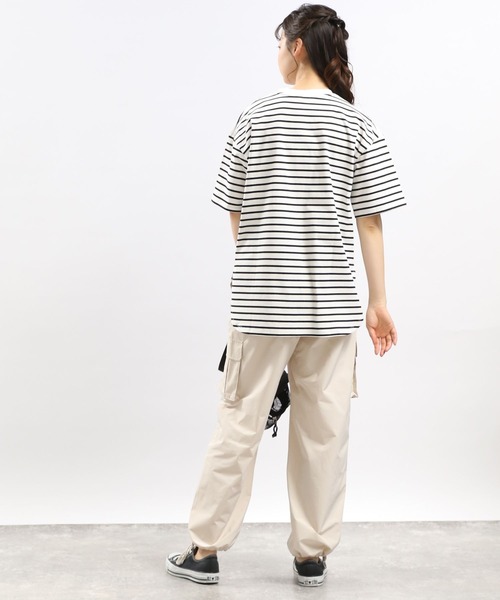 GLOBAL WORK Smile Seed Store(グローバルワーク スマイルシードストア)の「冷感裾ラウンドTシャツ/122032(Tシャツ/カットソー・レディース・グレー系その他/ブラック/ホワイト×ブラック/オフホワイト・X-LARGE/LARGE/MEDIUM/SMALL)」の18枚目の写真