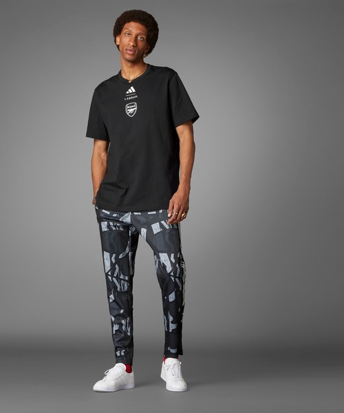 adidas（アディダス）の「アーセナル × Labrum シーズナル Tシャツ