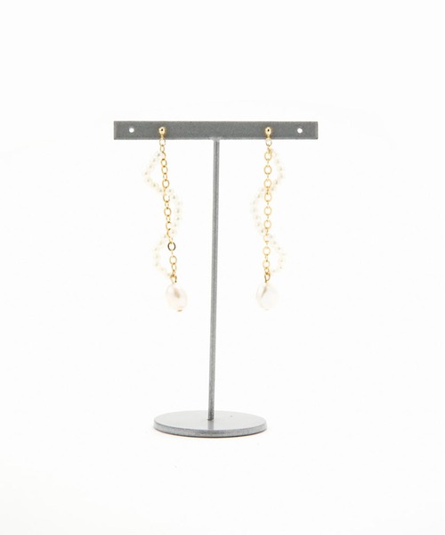 Casselini（キャセリーニ）の「Casselini(キャセリーニ)チェーンなみなみピアス（ピアス（両耳用）・レディース・シルバー/クリア/ホワイト・FREE）」の7枚目の写真