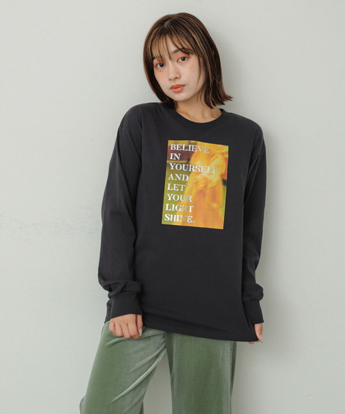 SENSE OF PLACE by URBAN RESEARCH(センスオブプレイスバイアーバンリサーチ)の「グラフィックロングTシャツ(Tシャツ/カットソー・レディース・その他1/その他2/その他3/その他5/その他6/その他4・ONE)」の16枚目の写真