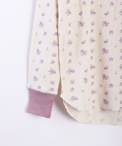 JEMORGAN(ジェーイーモーガン)の「JEMORGAN / ジェーイーモーガン ワッフル花柄 サーマルクレリックロンT(Tシャツ/カットソー・レディース・ストライプ/パープル/ターコイズブルー・FREE)」の12枚目の写真