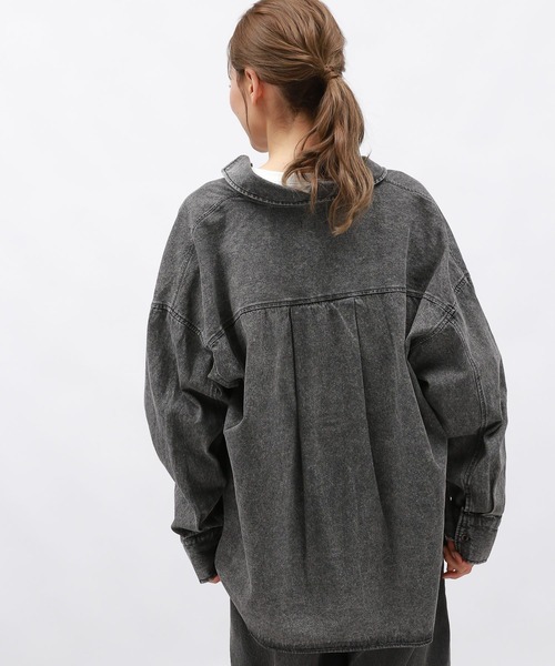 LAKOLE（ラコレ）の「ケミカルウォッシュシャツ長袖 / 140262（シャツ/ブラウス・レディース・ブラック/ライトブルー/グレー/ブルー系7/ブルー系1・FREE）」の21枚目の写真