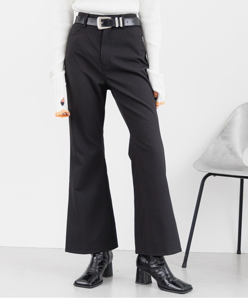 PAGEBOY（ページボーイ）の「ストレッチフレアパンツ（その他パンツ・レディース・ブラック/オフホワイト/モカ・SMALL/MEDIUM）」の3枚目の写真