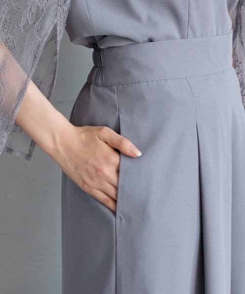 AIMER(エメ)の「レーススリーブペプラムブラウス×ワイドパンツ セットアップドレス 結婚式 お呼ばれ ドレス 20代 30代 40代 50代(パンツドレス・レディース・ネイビー/ダルブルー系/ブラック/サックスブルー・LARGE/MEDIUM)」の17枚目の写真