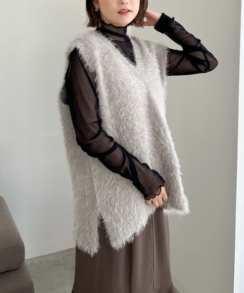 archives（アルシーヴ）の「ダブルフェイスフェザーニットベスト（ベスト・レディース・グレー/チャコールグレー/アイボリー・MEDIUM）」の15枚目の写真