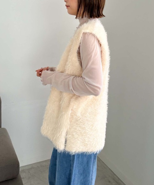 archives（アルシーヴ）の「ダブルフェイスフェザーニットベスト（ベスト・レディース・グレー/チャコールグレー/アイボリー・MEDIUM）」の10枚目の写真