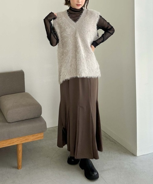 archives（アルシーヴ）の「ダブルフェイスフェザーニットベスト（ベスト・レディース・グレー/チャコールグレー/アイボリー・MEDIUM）」の18枚目の写真