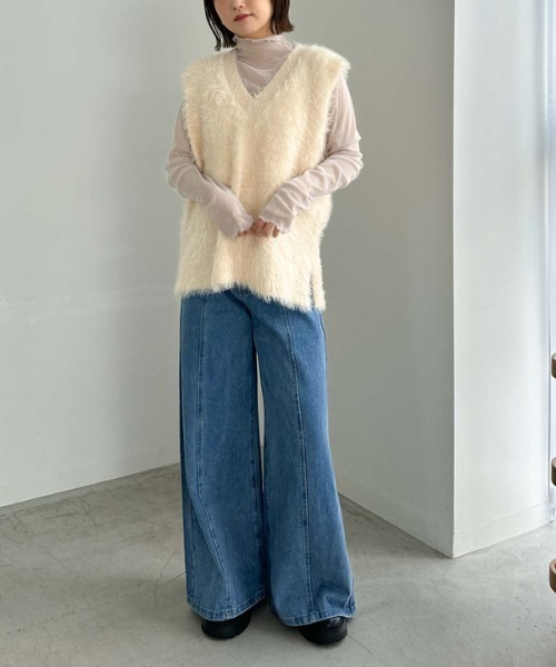 archives（アルシーヴ）の「ダブルフェイスフェザーニットベスト（ベスト・レディース・グレー/チャコールグレー/アイボリー・MEDIUM）」の13枚目の写真