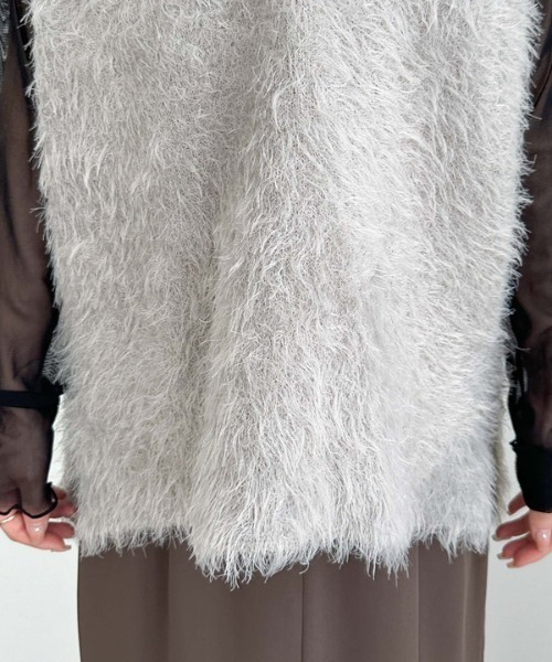 archives（アルシーヴ）の「ダブルフェイスフェザーニットベスト（ベスト・レディース・グレー/チャコールグレー/アイボリー・MEDIUM）」の6枚目の写真