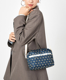 LeSportsac（レスポートサック）の「DANIELLA CROSSBODY デニムシバ