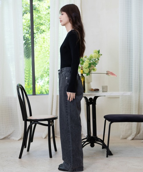 attiree(アティレー)の「【4色展開M/Lサイズ】洗える クルーネックリブニット(ニット/セーター・レディース・ホワイト系その他/ブラック系その他/アイボリー/ブラック・MEDIUM/LARGE)」の18枚目の写真