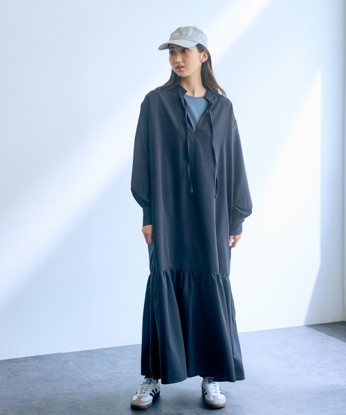 slattgir(スラットジール)の「高身長 ティアードマキシワンピース(トールサイズ)Essenave(ワンピース・レディース・ブラック/イエロー系・M/L/LL/3L)」の6枚目の写真