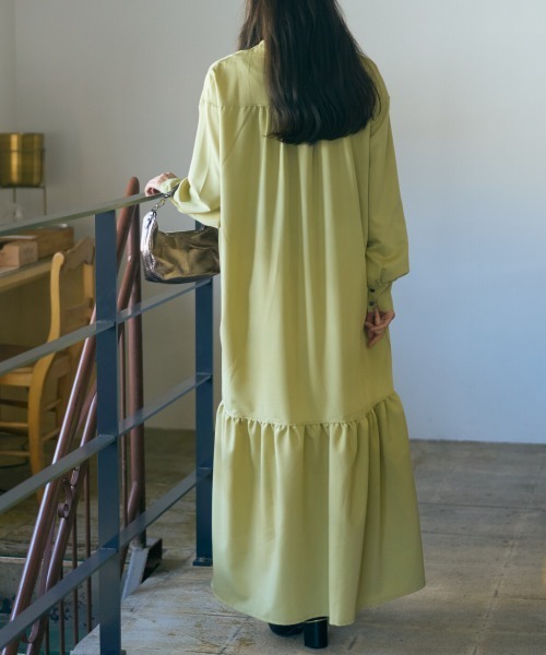 slattgir(スラットジール)の「高身長 ティアードマキシワンピース(トールサイズ)Essenave(ワンピース・レディース・ブラック/イエロー系・M/L/LL/3L)」の11枚目の写真
