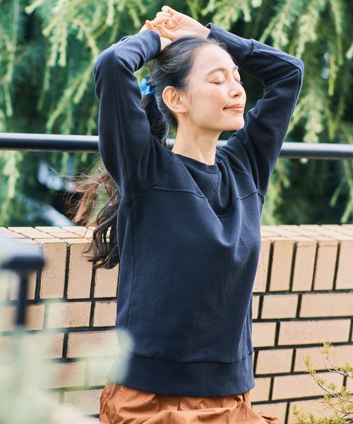 and myera（アンド マイラ）の「ａｎｄ　ｍｙｅｒａ　素敵なトレーナー（スウェット・レディース・ブラウン/ネイビー/ブラック・L/M/S）」の12枚目の写真