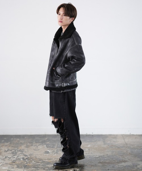 SIDEWAY STANCE(サイドウェイスタンス)の「【SIDEWAY STANCE】フェイクムートン B-3 ジャケット(ムートンコート・メンズ・キナリ/ブラック系/ブラウン/ブラック・MEDIUM/LARGE/X-LARGE/SMALL)」の11枚目の写真
