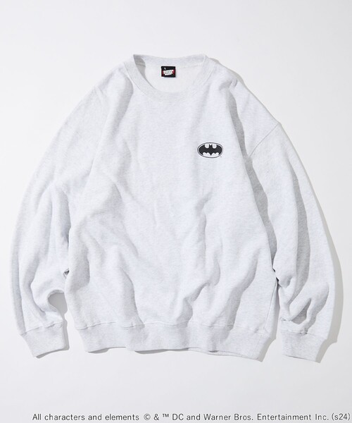 FREAK'S STORE（フリークスストア）の「SCREENSTARS/スクリーンスターズ バットマン BATMOBIILE SWEAT/プリント クルーネック スウェット（スウェット・メンズ・ライトグレー/チャコールグレー・LARGE/MEDIUM）」の3枚目の写真