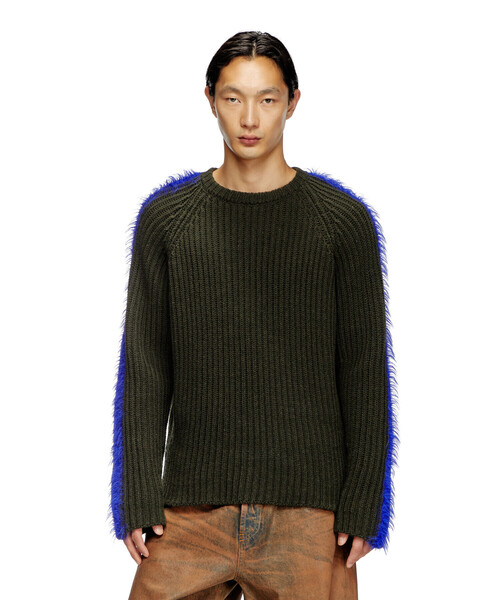 DIESEL（ディーゼル）の「メンズ プルオーバーニット K-TRICKY（ニット/セーター・メンズ・カーキ・LARGE/SMALL/MEDIUM/X-LARGE）」の2枚目の写真