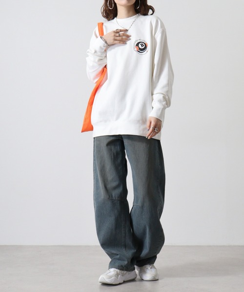 A.T,C in the attic homme(エーティーシーインジアティックオム)の「A.T,C in the attic homme ビリヤードヘッドホンイラスト トレーナー(スウェット・メンズ・ブラック/ホワイト・L/M)」の4枚目の写真