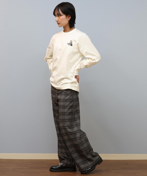 THE NORTH FACE(ザノースフェイス)の「THE NORTH FACE/ザ・ノース・フェイス ロンT/長袖ティシャツ カットソー NT32533(Tシャツ/カットソー・レディース・ホワイト/ブラック/ダークベージュ・L/M/S/XS)」の21枚目の写真