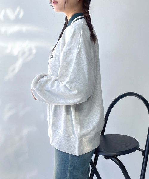 AS KNOW AS plus(アズノゥアズプラス)の「●配色衿ライン ロゴ刺繍ハーフジッププルオーバー(ポロシャツ・レディース・オートミール/ネイビー/ボルドー・FREE)」の7枚目の写真