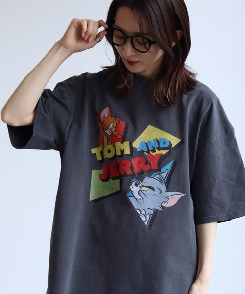 CORPUS SELECT(コーパストーキョー)の「ヴィンテージピグメント加工アソートデザイン 半袖Tシャツ(ユニバーサル・ワーナー・サンリオ)(Tシャツ/カットソー・メンズ・ブラック系その他/ブラック系その他2/ブラック系その他3/ブラック系/ブラック系1/ブラック系2/ブラック系3/ブラック系4/ブラック系6/ブラック系7/ブラック系8/ブラック系9/ブラック系5/ブラック系その他4/ブラック系その他6/ブラック系その他7/その他1/その他/ブラック系その他5・XL/L/M)」の4枚目の写真