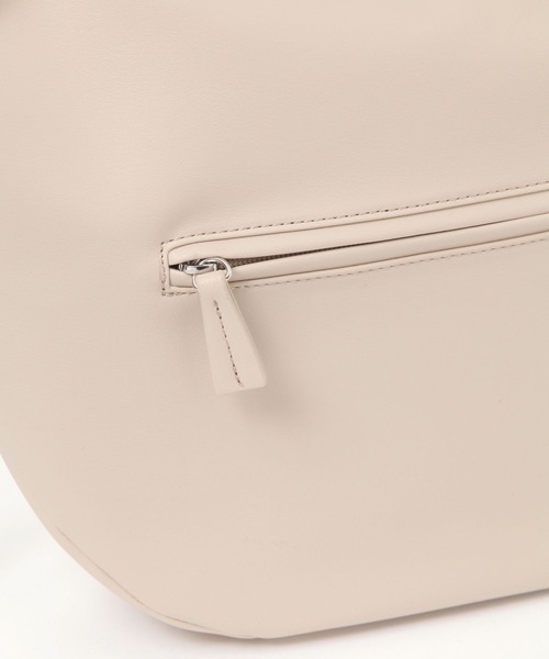 BAYFLOW（ベイフロー）の「[長さ調整可能]ラメコードハーフムーンショルダー（ショルダーバッグ・レディース・ブラック/ライトベージュ・FREE）」の21枚目の写真