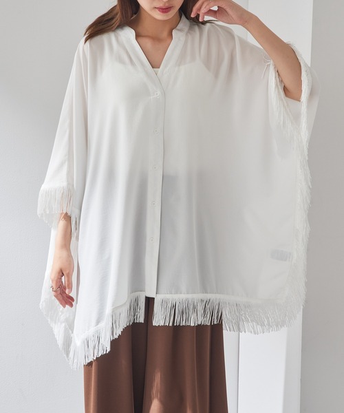 MAISON BREEZE(メゾンブリーズ)の「【MAISON BREEZE】フリンジスクエアワイドシャツ trc(シャツ/ブラウス・レディース・ホワイト/チャコールグレー/ブラック/グリーン・FREE)」の2枚目の写真