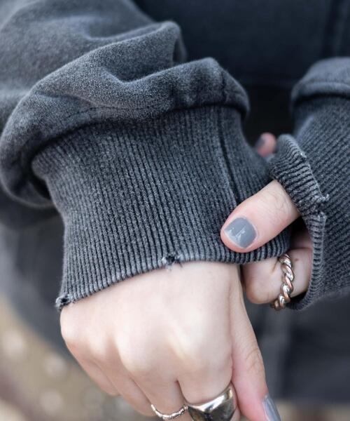 WEGO（ウィゴー）の「WEGO/ヴィンテージライクスタッズジップパーカー（パーカー・レディース・ブラウン/ブラック・FREE）」の5枚目の写真