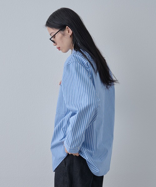 COLONY 2139（コロニートゥーワンスリーナイン）の「ジャガードストライプボタンダウンシャツ（シャツ/ブラウス・メンズ・サックスブルー/ネイビー/ホワイト・MEDIUM/LARGE）」の5枚目の写真